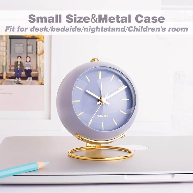Réveil à côté Horloge de Bureau électronique créative Nordique réveil Minimaliste Nouveau Bureau Chevet étudiant pointeur Lumineux Silencieux Réveil Intelligent