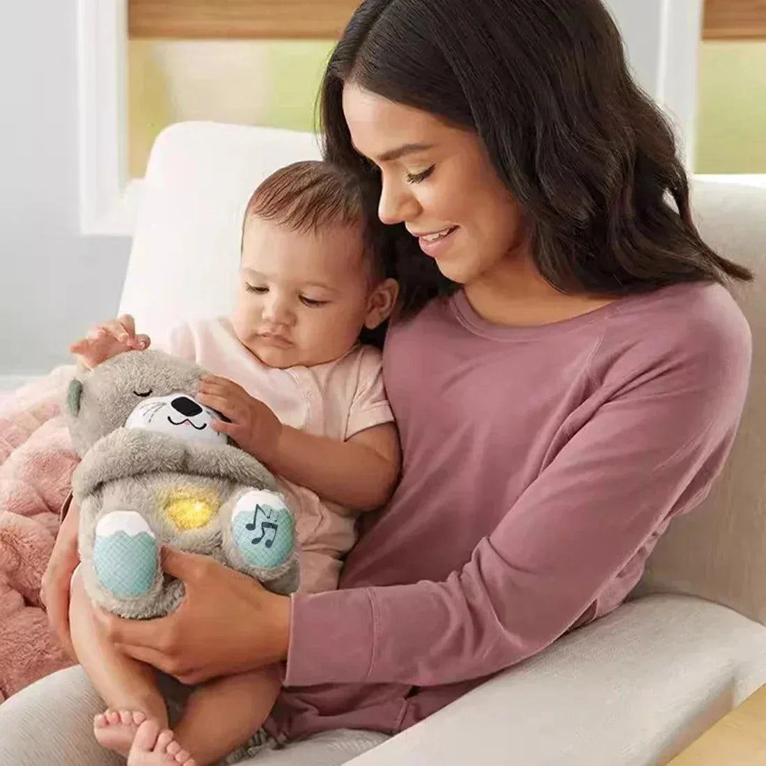 Loutre Poupée En Peluche Jouet Bébé Enfants Apaisant Musique Compagnon De Sommeil Son et Lumière + Badge anti-mostique