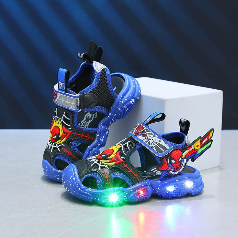 Sandales pour enfants. LED