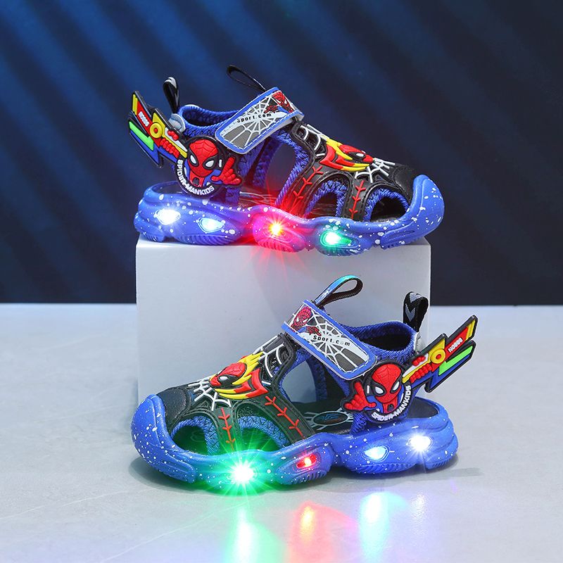 Sandales pour enfants. LED