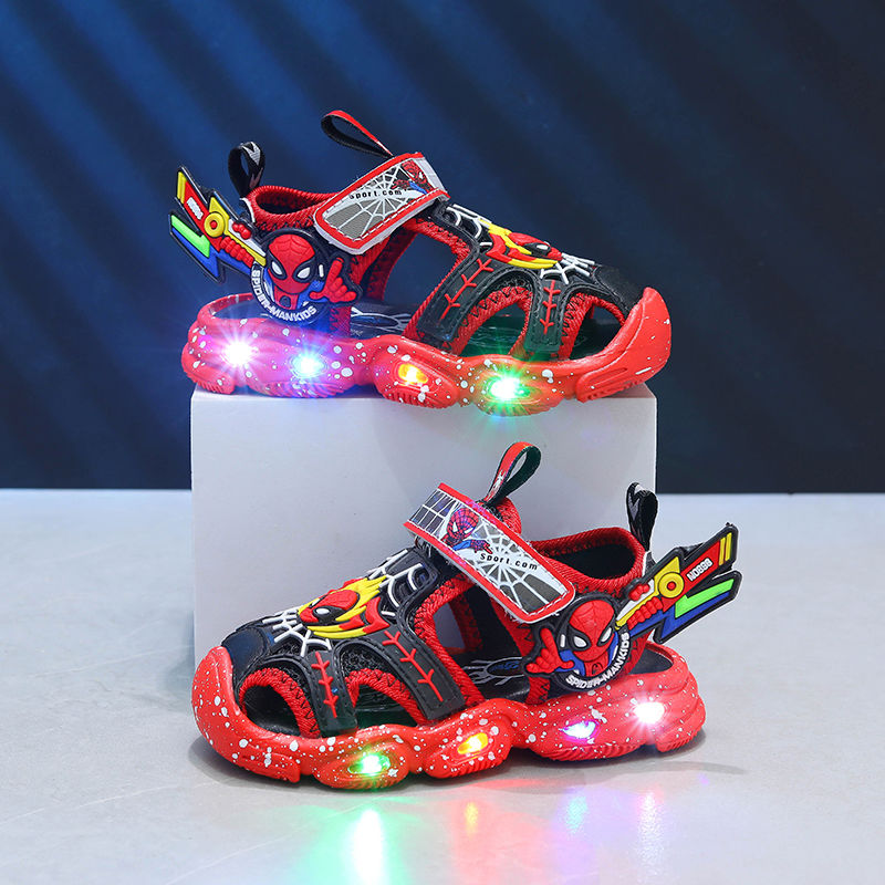 Sandales pour enfants. LED