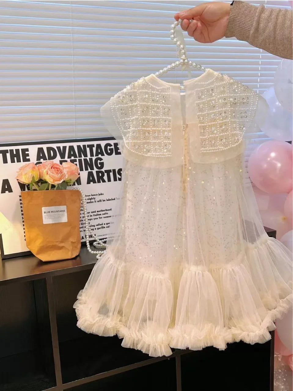 UN ROBE POUR PRINCESSE
