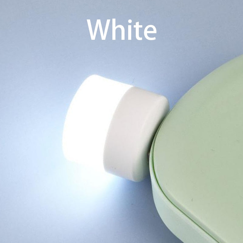 Veilleuse LED avec prise USB.