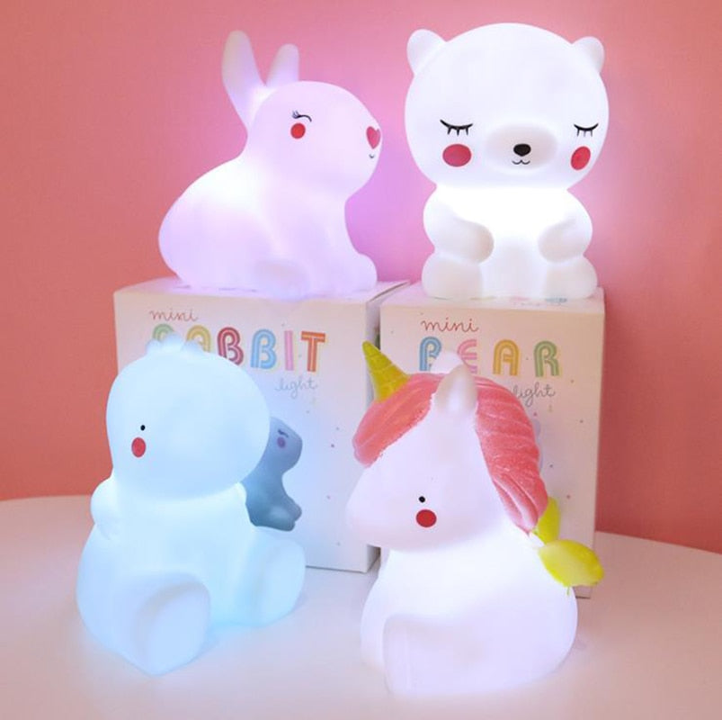 Veilleuses LED de Dessin Animé pour Bébé, lampe de table et de bureau ,décor de chambre à Coucher dinosaure, nairobi , jouet pour ENFANTS, cadeau d'anniversaire et de Noèl.