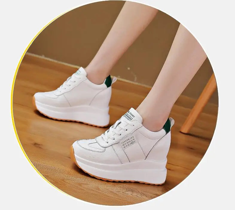 Baskets à Semelle Compensée en Cuir pour Femme