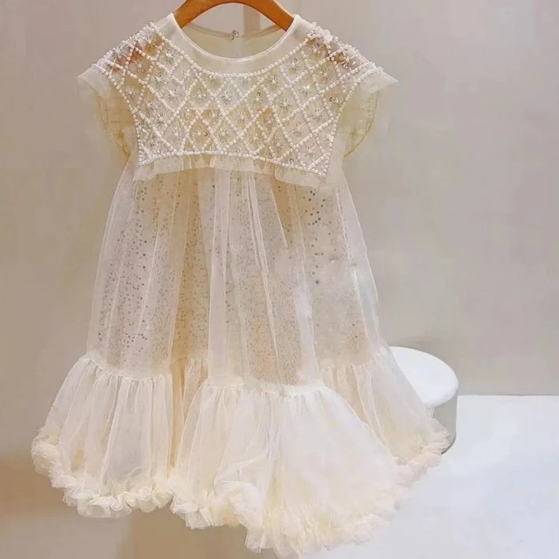 UN ROBE POUR PRINCESSE