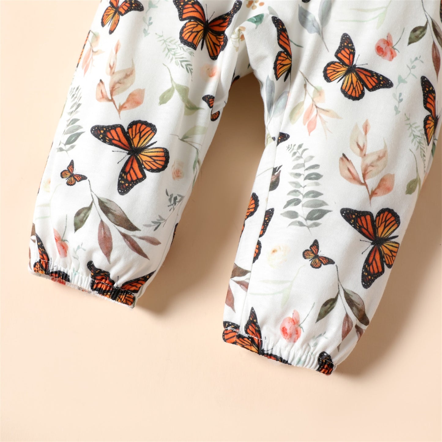 Salopette printemps -été pour filles.
