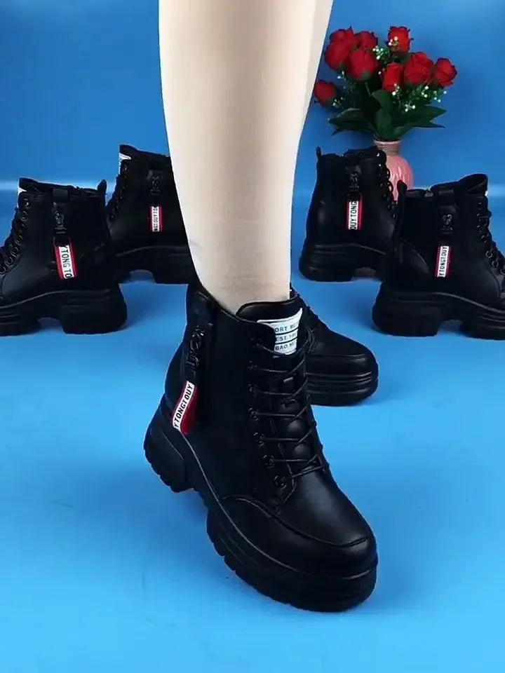 Bottes en cuir Ă plateforme haute pour femmes