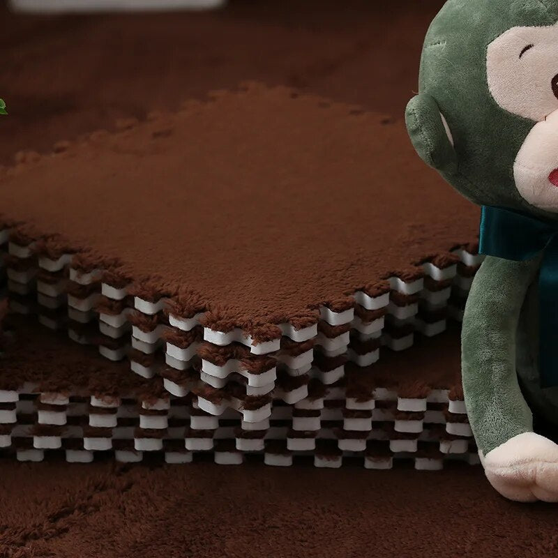 tapis-en-peluche-marron