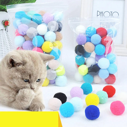 BALLE EN PELUCHE POUR CHAT POMPONS 30/70 Piéces