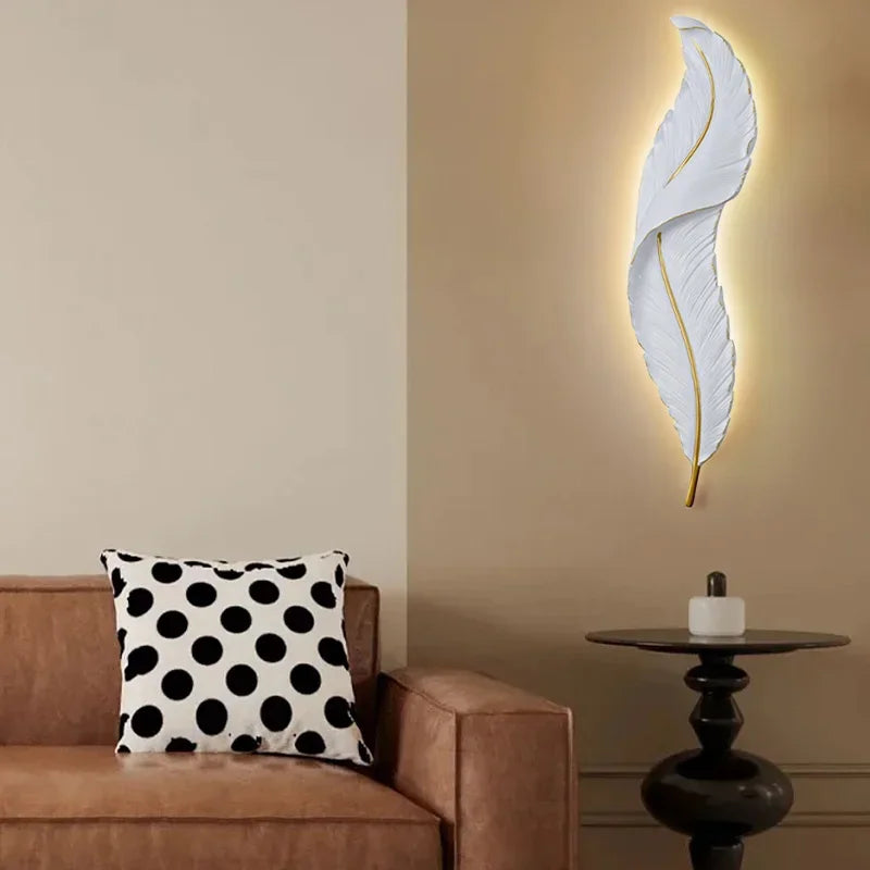 Applique Murale LED en Résine avec Plumes Créatives, Luminaire Décoratif d'Nik, Idéal pour une Chambre à Coucher