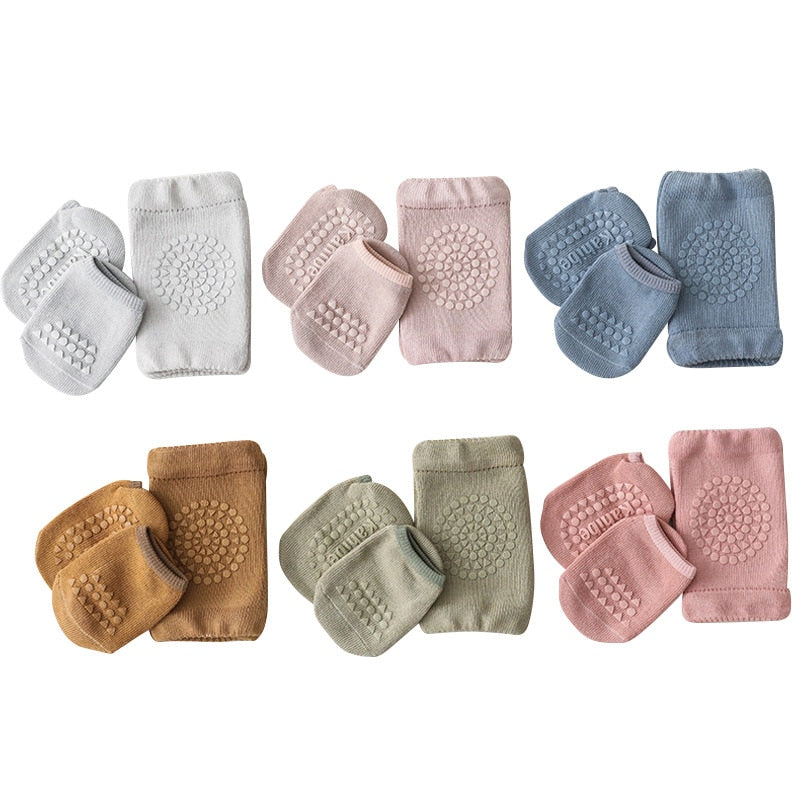 Genouillères et chaussettes pour enfants pour la protection.