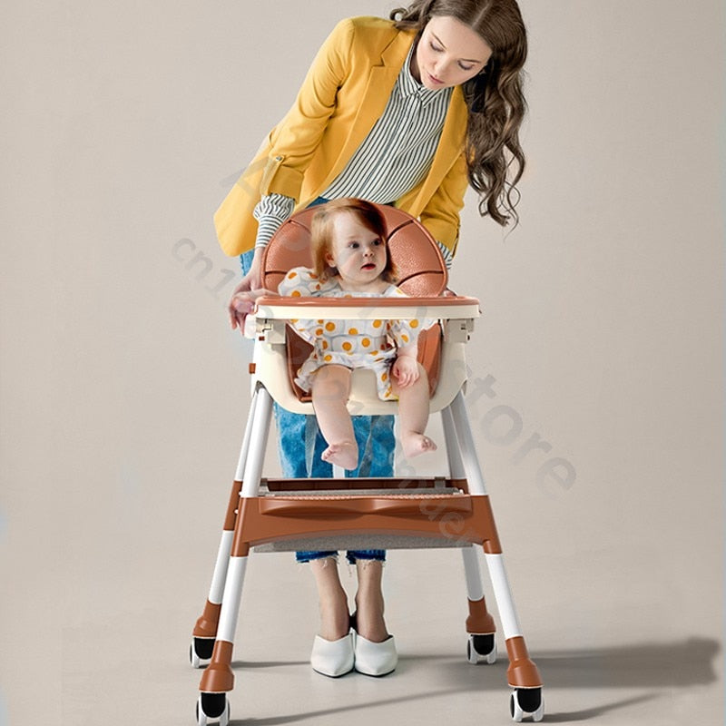 Chaise de salle à manger multifonctionnelle pour enfants.