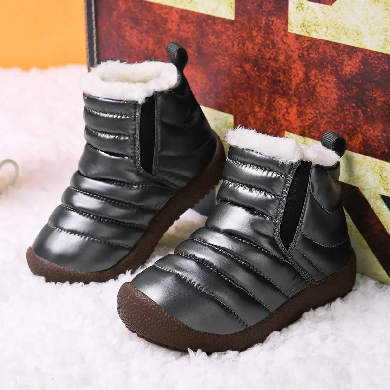 botte-de-neige-impermeables-bebe-noir