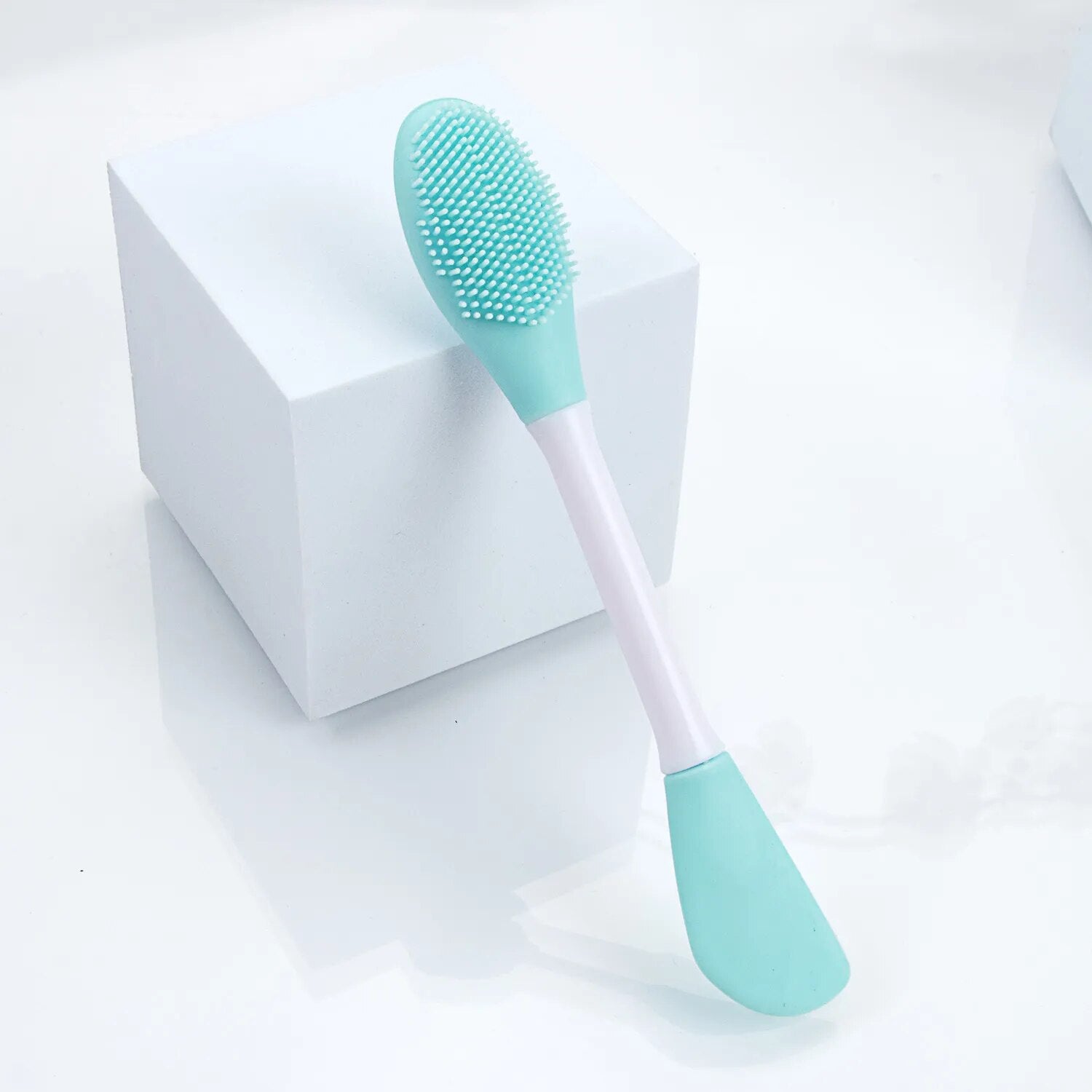 brosse-visage-double-face-blue-claire-pas-cher-cosmetique