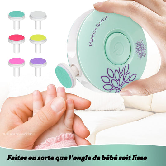 Un outil pour polir les ongles d'un enfant.